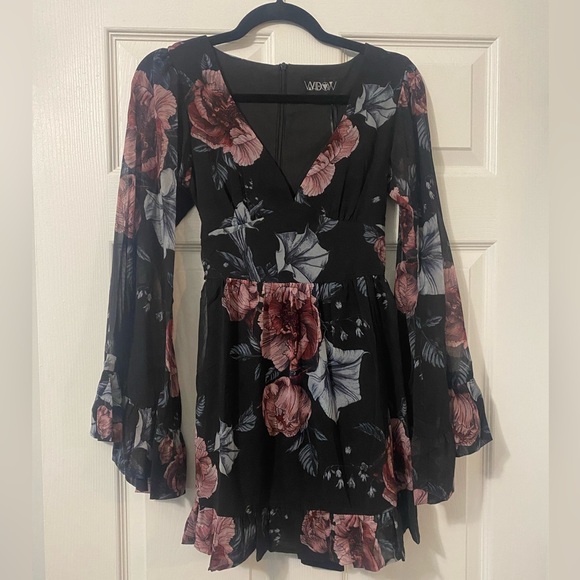 NWT Dolls Kill / Widow Dreams Unwind Bell Sleeve Dress - Picture 1 of 3